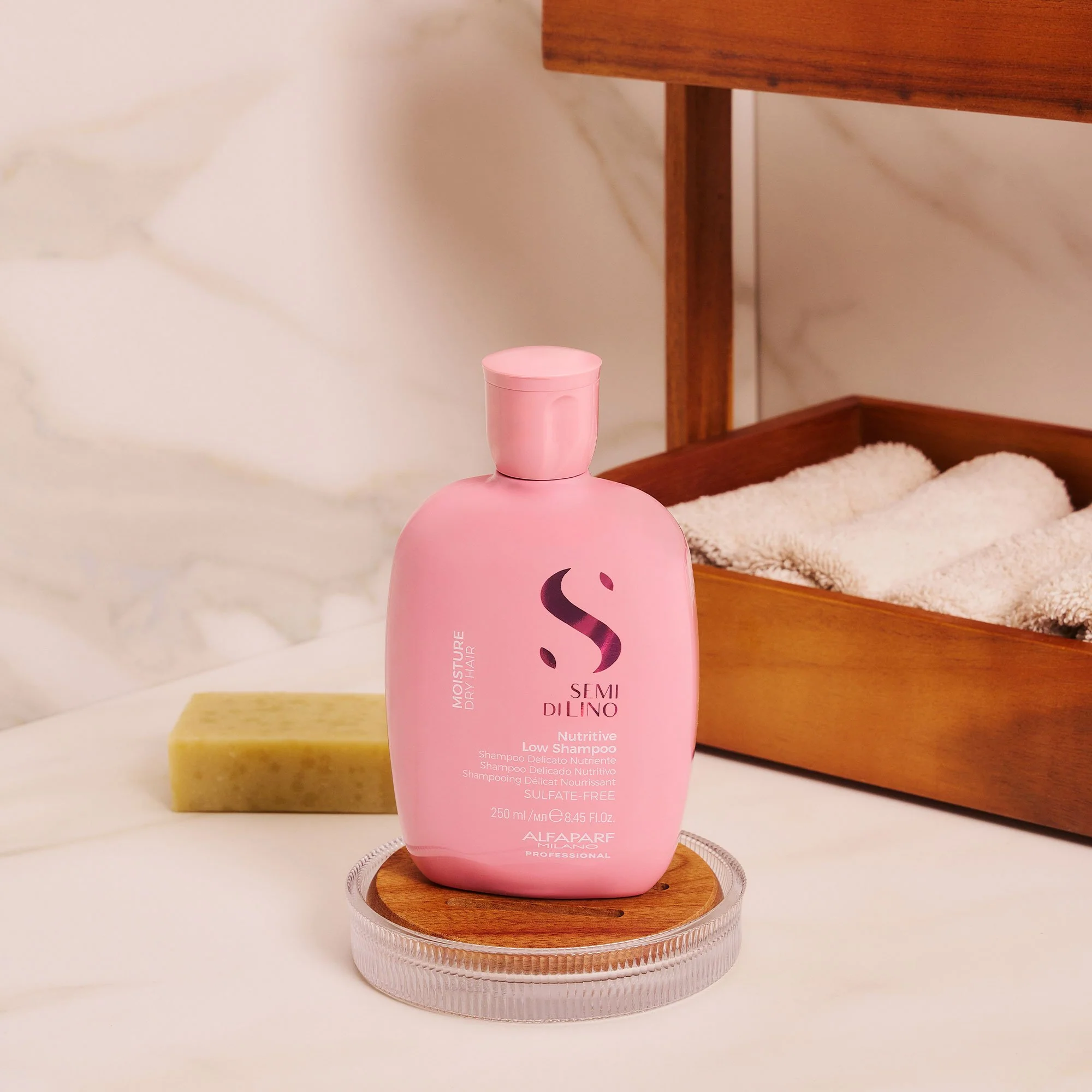SDL Moist Nutritive Low Shampoo 250ml - Image 3